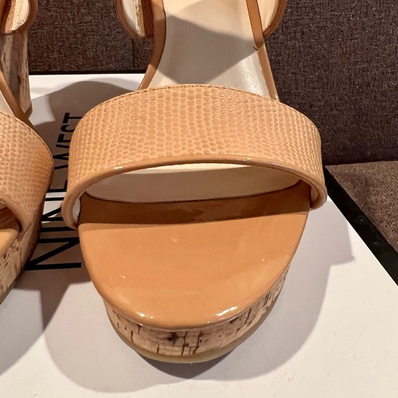 Nine West Cork Wedges - Picture 4 of 16